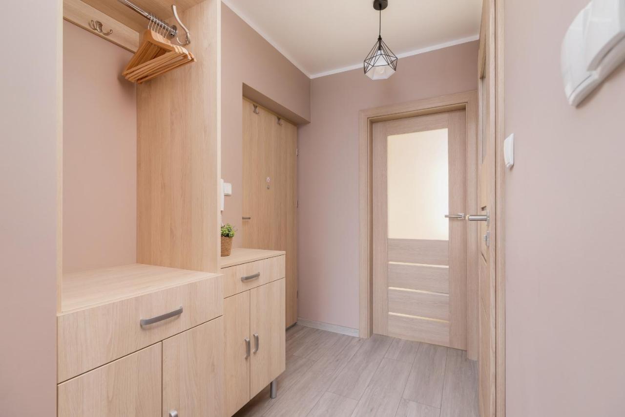 Business Apartment For Home Office Kolaczy Krakow By Noclegi Renters Bagian luar foto